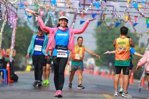 BIB: 45225
                            <button type="button" onclick="openModal(9905607)" class="btn btn-primary btn-sm float-right btn-popup" data-toggle="modal" data-target=".modal-high-quality">
                        <i class="fas fa-shopping-cart"></i> Add to Cart
                    </button>
                                            <button type="button" onclick="isThisMe(9905607, true)" class="btn btn-success btn-sm float-right btn-popup btn-isme hidden" data-toggle="tooltip" data-placement="bottom" title="นี่คือรูปของคุณใช่ไหม คลิกที่นี่เพื่อเอาเข้าอัลบั้ม">
                        <i class="fas fa-plus"></i> Add to album
                    </button>
                    <button type="button" onclick="isThisMe(9905607, false)" class="btn btn-warning btn-sm float-right btn-popup btn-isnotme hidden">
                        <i class="fas fa-ban"></i> Remove from album
                    </button>